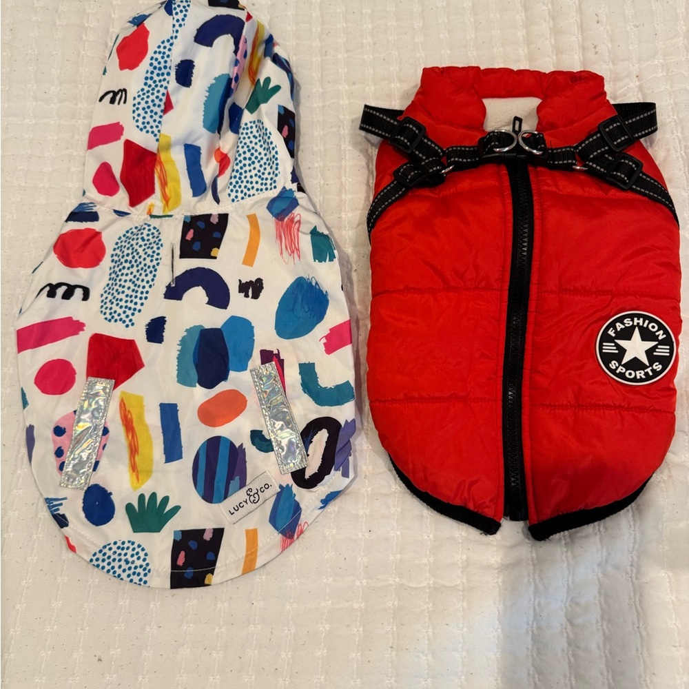 Puppy 🐶 raincoat and winter jacket for rainy and cold weather, dry /warm.